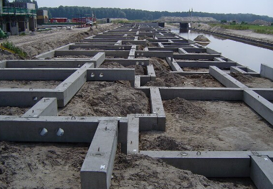 地基承載力計(jì)算與基礎(chǔ)工程施工全解析